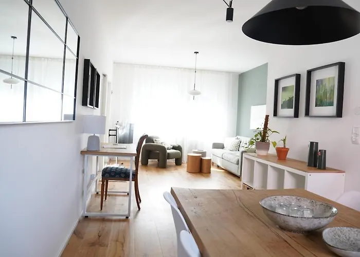 Feel-good Oasis With Garden And Parking Space In Διαμέρισμα *