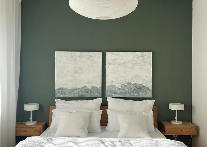 Feel-good Oasis With Garden And Parking Space In * Γκρατς