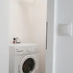 Feel-good Oasis With Garden And Parking Space In * Грац