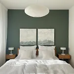 Feel-good Oasis With Garden And Parking Space In * Грац