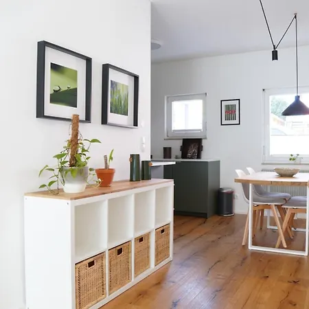 Feel-good Oasis With Garden And Parking Space In Apartment *