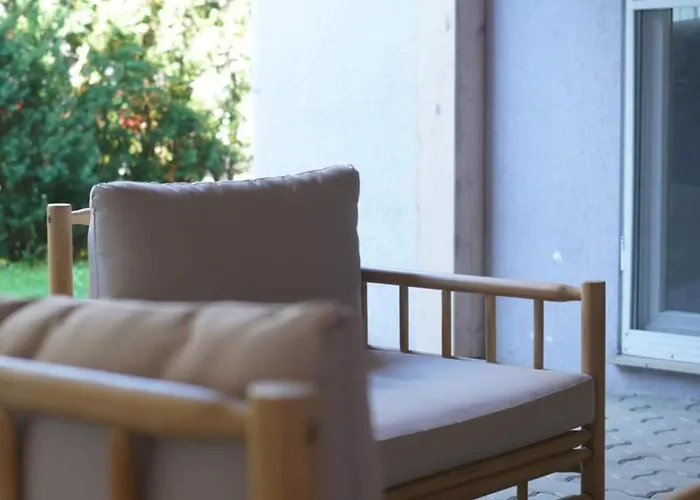 Feel-good Oasis With Garden And Parking Space In