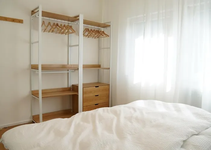 Feel-good Oasis With Garden And Parking Space In Апартаменты